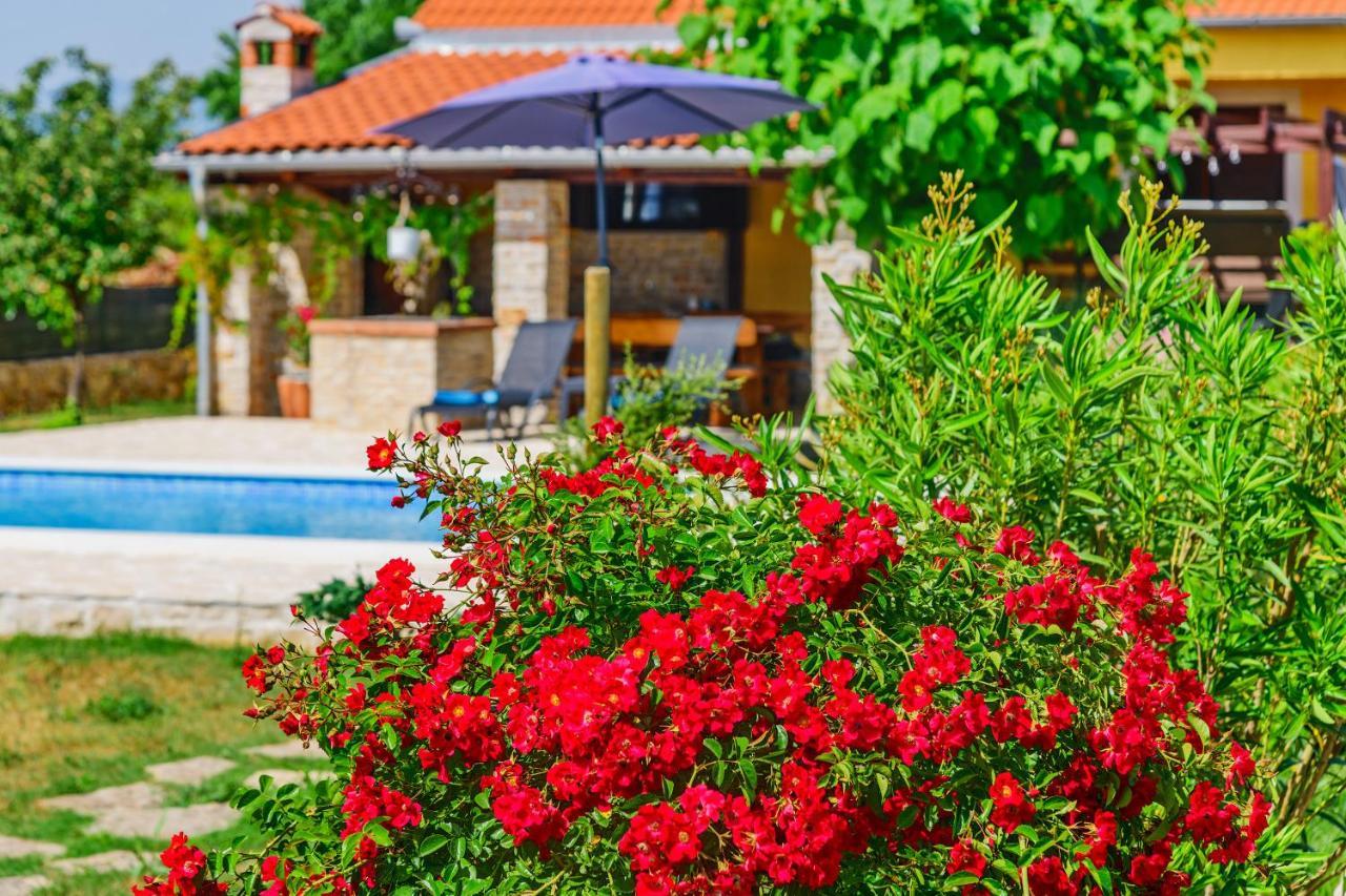 Sunny House Villa Smokovic Exterior foto